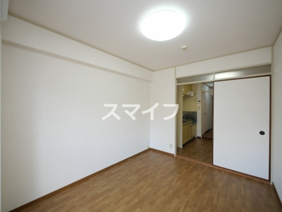 【居間・リビング】 | 第２東三国グランドハイツ北