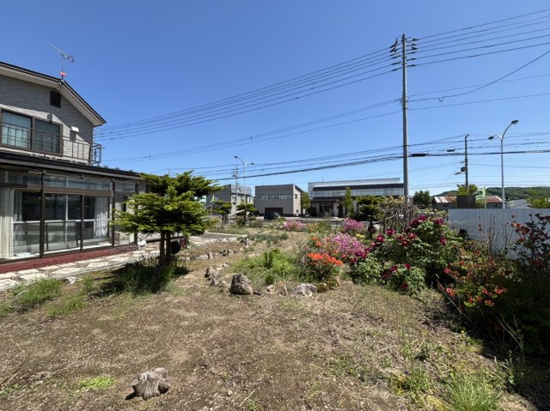 北見市朝日町４８番地２６５、４８番地２６４　中古売家の庭