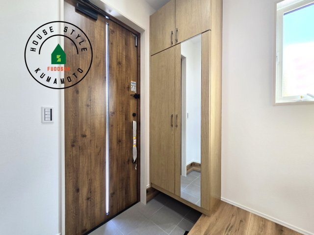 熊本市西区中原町第1-4棟（1号棟）の内観：施工例|二重ロックでしっかり防犯対策ができます。