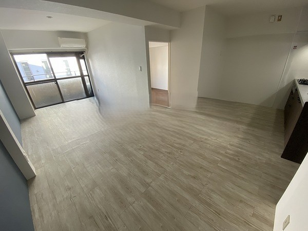 ダイアパレス久留米【キャッシュバック対象物件】の居間・リビング