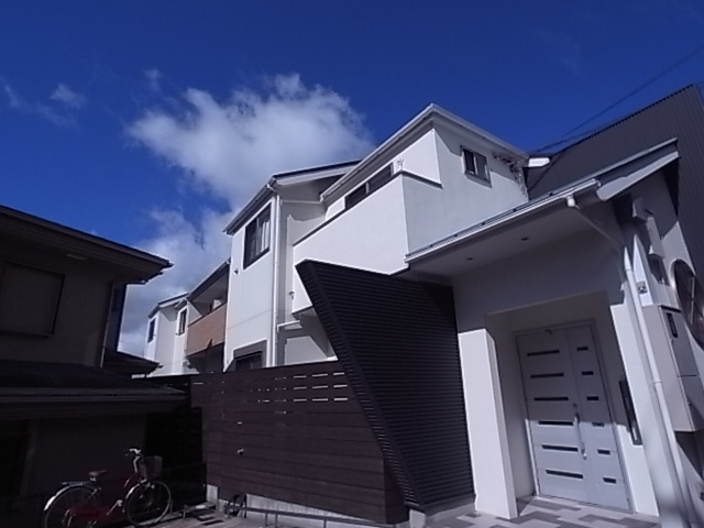 神戸市北区鈴蘭台南町６丁目のアパートの外観