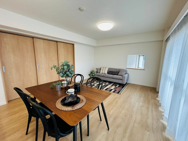 志木パストラルマンションの居間・リビング