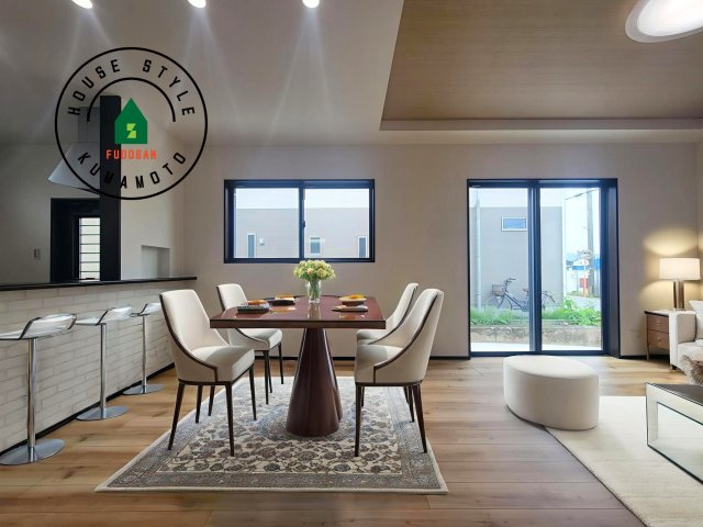 熊本市西区中原町第1-4棟（3号棟）の内観：施工例|キッチンからリビングをしっかり確認できます。家族の笑顔があふれる空間になりそうですね。※家具はCGを合成したものです。