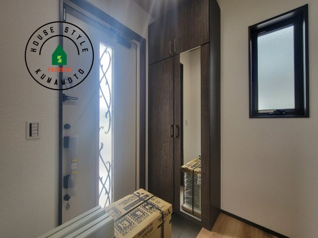 熊本市西区中原町第1-4棟（3号棟）の内観：施工例|二重ロックでしっかり防犯対策ができます。