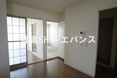 【居間・リビング】 | ガーデンハイツ海老原