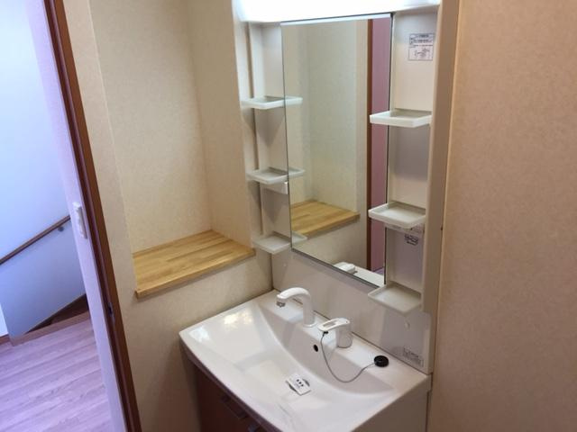 Casa Pastoraleの洗面所|洗髪洗面化粧台