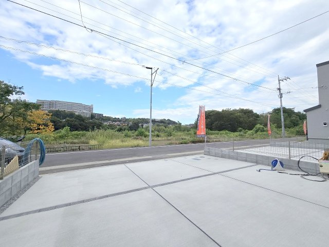 青梅市長淵３丁目　全７棟の駐車場