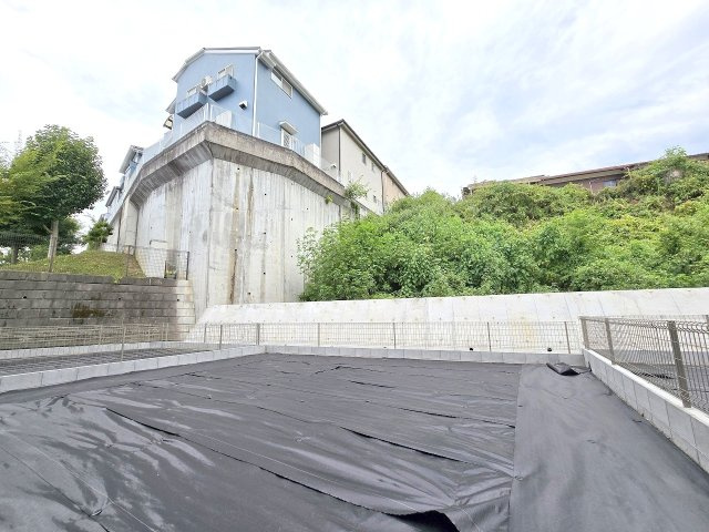 青梅市長淵３丁目　全７棟の庭