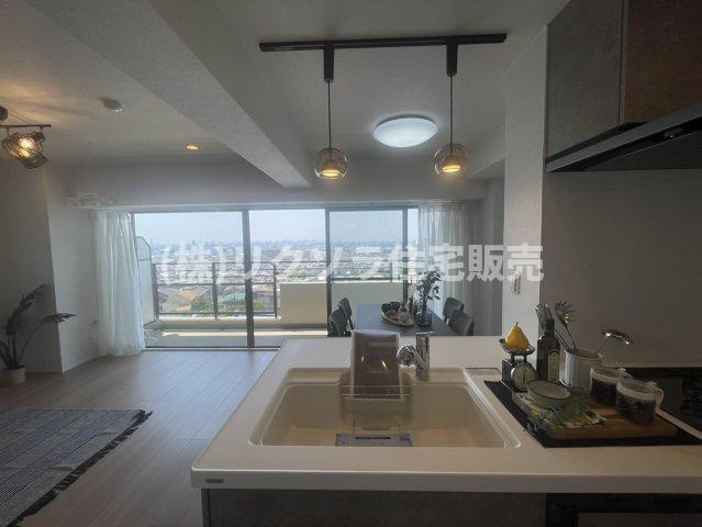 ディオフェルティ石切のキッチン|LDK14.7帖
■物件内覧・資金計画相談・住宅ローン相談、リフォーム相談、お問合せ受付中■
※当日・翌日のご内覧、ご相談はお電話でのお問合せがスムーズです！