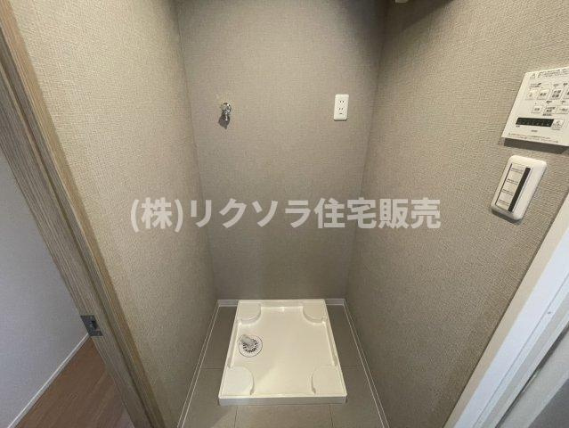 ディオフェルティ石切のランドリースペース|ドラム式も設置可能
■物件内覧・資金計画相談・住宅ローン相談、リフォーム相談、お問合せ受付中■
※当日・翌日のご内覧、ご相談はお電話でのお問合せがスムーズです！