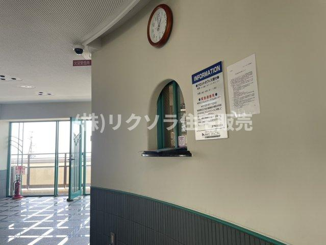 ディオフェルティ石切の受付|防犯カメラ有
■物件内覧・資金計画相談・住宅ローン相談、リフォーム相談、お問合せ受付中■
※当日・翌日のご内覧、ご相談はお電話でのお問合せがスムーズです！