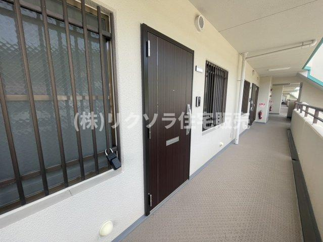 ディオフェルティ石切の玄関|■物件内覧・資金計画相談・住宅ローン相談、リフォーム相談、お問合せ受付中■
※当日・翌日のご内覧、ご相談はお電話でのお問合せがスムーズです！