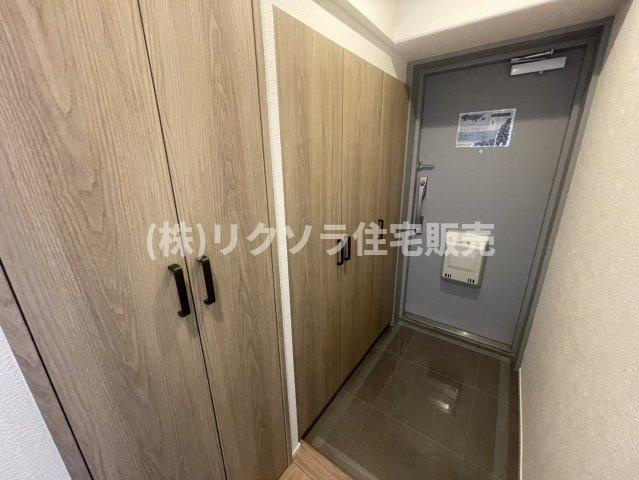 ディオフェルティ石切の収納|玄関収納　シューズボックス
■物件内覧・資金計画相談・住宅ローン相談、リフォーム相談、お問合せ受付中■
※当日・翌日のご内覧、ご相談はお電話でのお問合せがスムーズです！