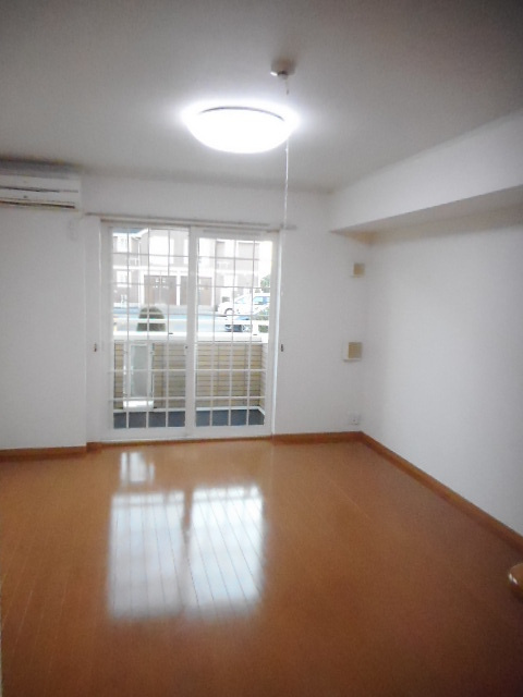 サンヴィレッヂ伍番館の寝室|その他部屋・スペース