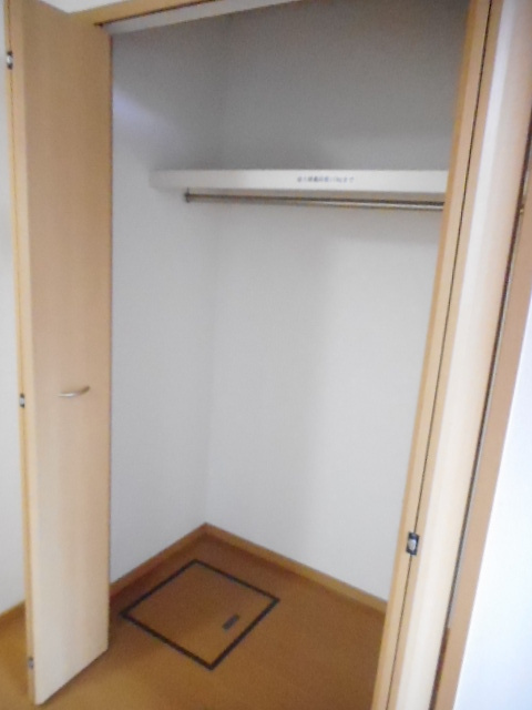 サンヴィレッヂ伍番館の収納|収納