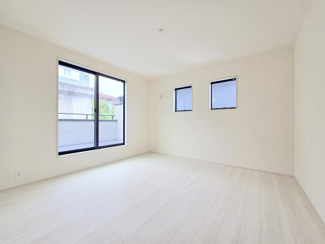 青梅市長淵３丁目　全７棟の洋室