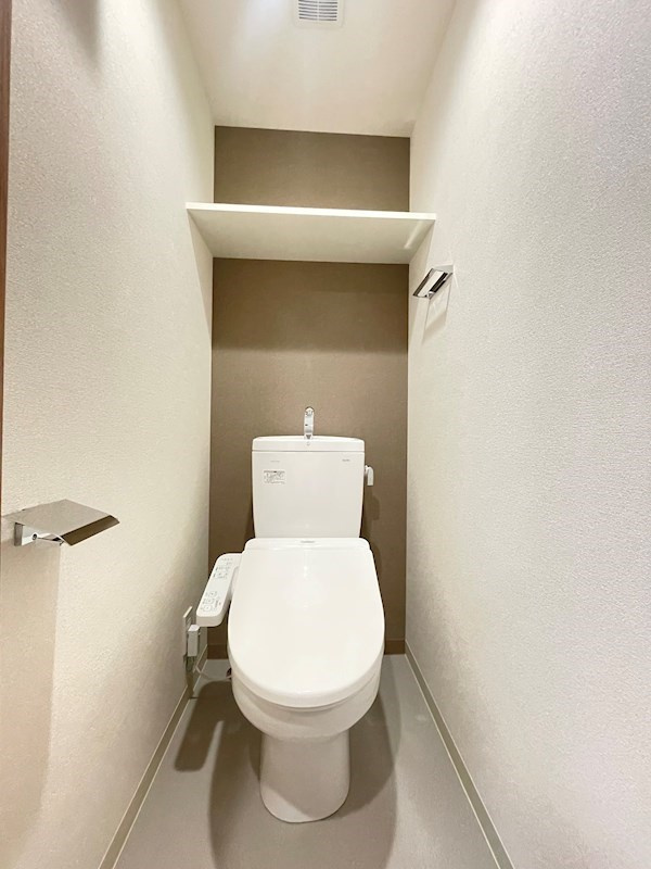 プレサンス三宮セントウエルのトイレ