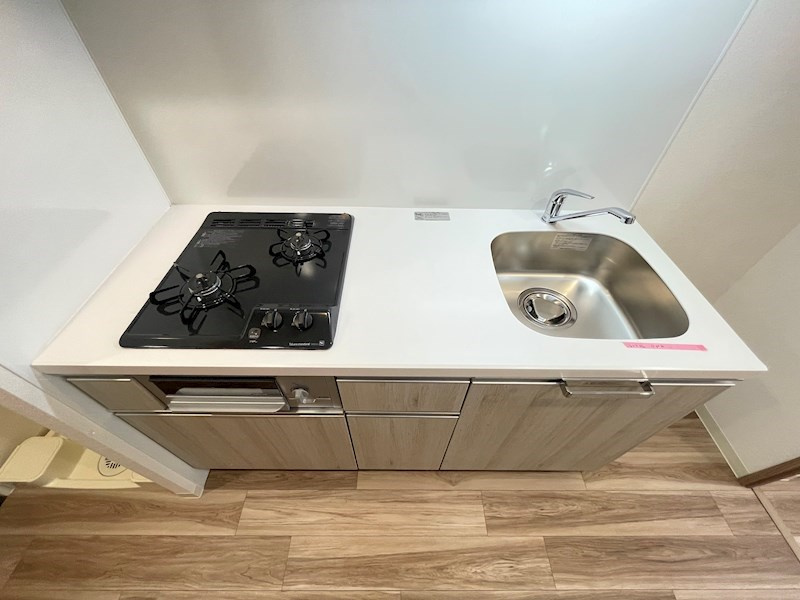 プレサンス三宮セントウエルのキッチン