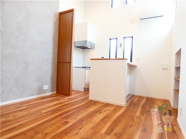 ＡＤＣ高島Ｍｅｉの居間・リビング