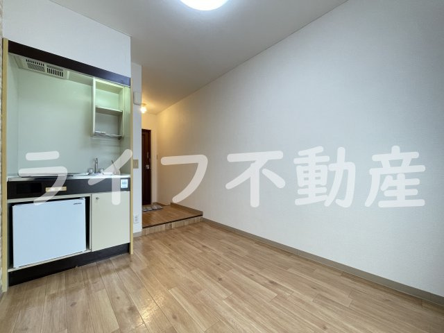 YOUハイム金岡の内装|明るい室内です