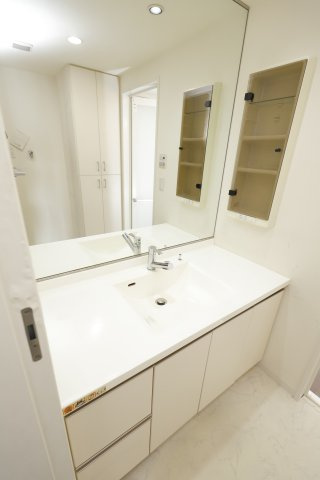 レーベンリヴァーレリバー・スイートの洗面所