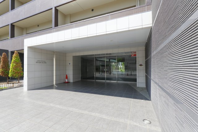 レーベンリヴァーレリバー・スイートのエントランス