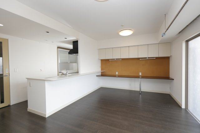 レーベンリヴァーレリバー・スイートの居間・リビング