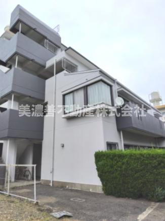 ６５５０１　岐阜市西荘1丁目事業用の外観