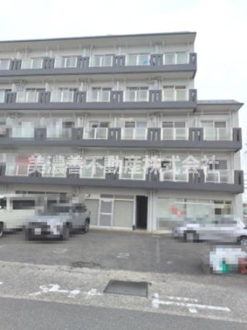 ６５５０１　岐阜市西荘1丁目事業用の外観