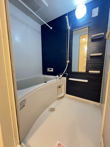 ゆいっと・グランデ　Ⅰの浴室