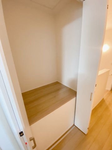 ハンダシハナゾノチョウヨンチョウメの収納