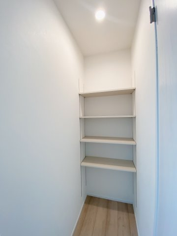 ハンダシハナゾノチョウヨンチョウメの収納