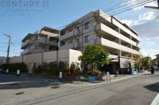 鉄筋コンクリート造5階建て