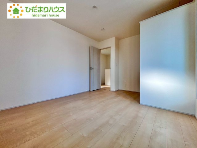 野田市親野井　新築戸建　2号棟の洋室|ゆとりのある主寝室！ご家族全員で寝れちゃいます(^^♪					
