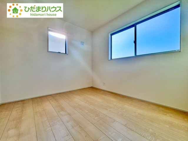 野田市親野井　新築戸建　2号棟の洋室|リモートワーク用の書斎や趣味のお部屋としてどうぞ！							
