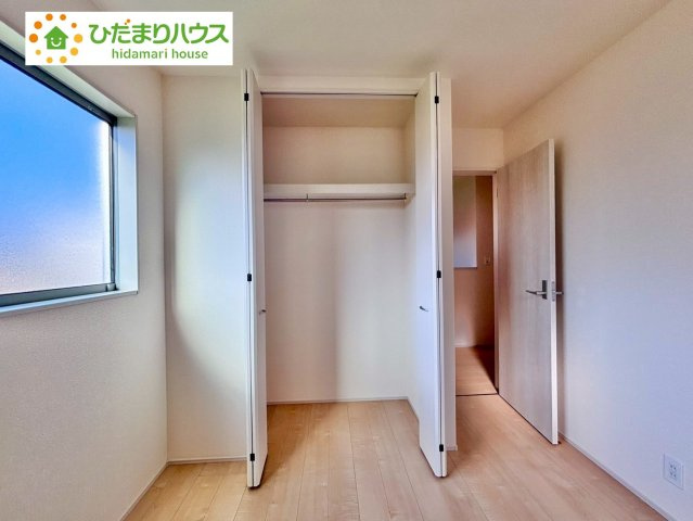 野田市親野井　新築戸建　2号棟の収納|クローゼットタイプの収納は荷物がどこにあるかすぐに見つかります！							
