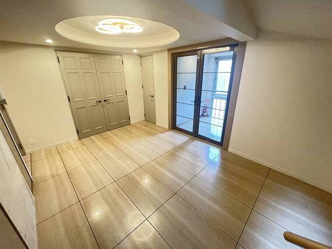 千代田区三番町の賃貸マンションのその他|玄関