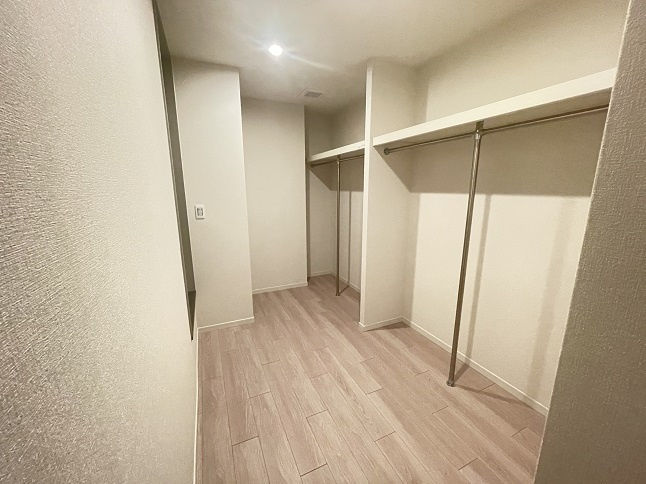 千代田区三番町の賃貸マンションのその他|ウォークインクローゼット