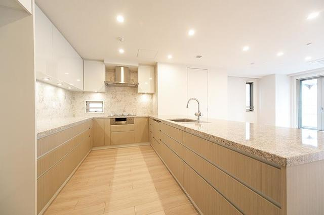 千代田区三番町の賃貸マンションのキッチン