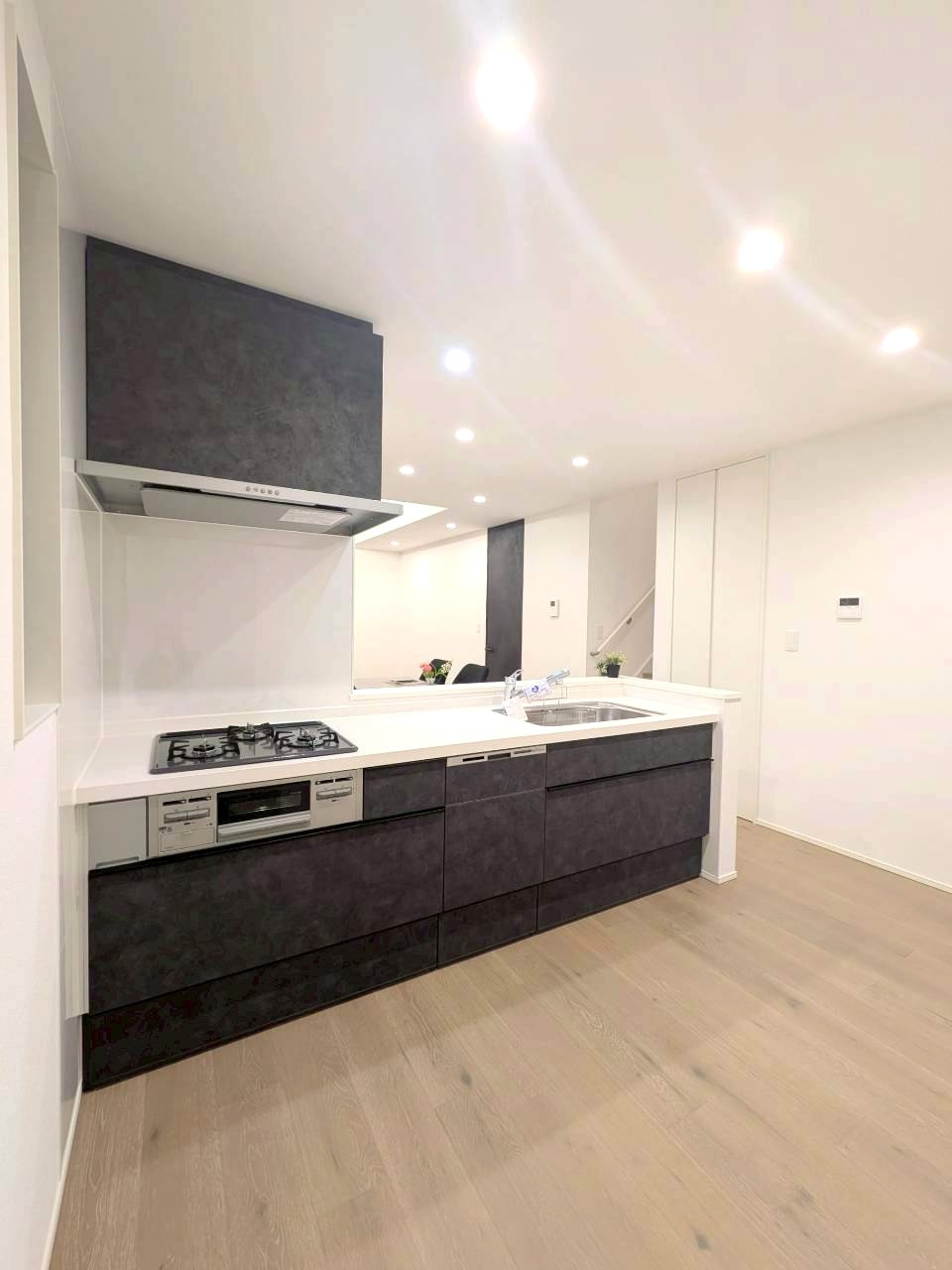 葵区羽鳥４丁目　新築一戸建て　全３棟　2号棟の洋室|2025/8/17撮影