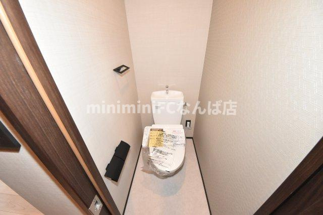 大阪市浪速区戎本町２丁目の賃貸マンションのトイレ