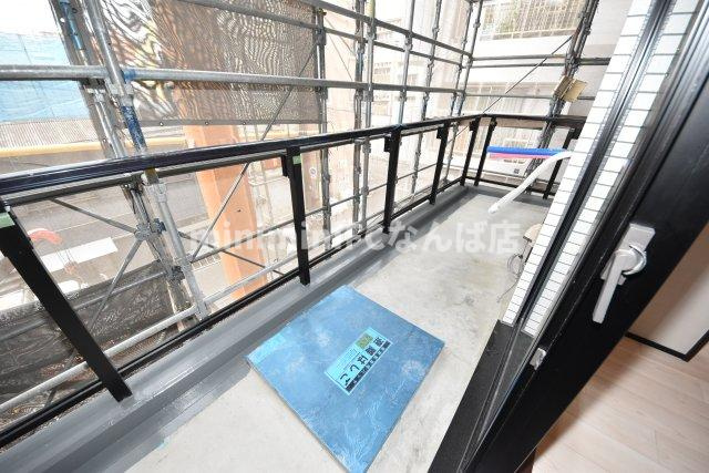 大阪市浪速区戎本町２丁目の賃貸マンションのバルコニー