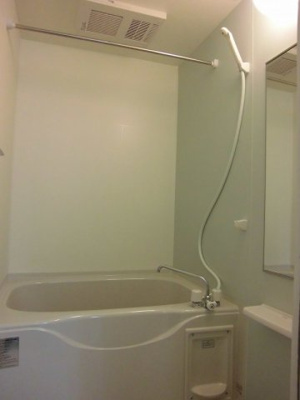 【浴室】 | エレガンス・ブライト | お風呂で日々の疲れを落としましょう