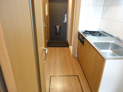 【内装】 | ラワンドゥラＫハウス | 廊下