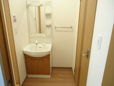 【洗面所】 | ラワンドゥラＫハウス | 洗髪洗面化粧台