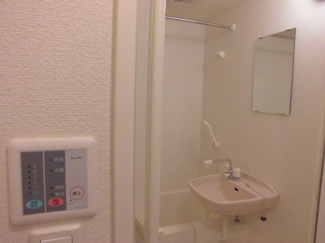 【浴室】 | レオパレスライト　Ⅱ | 設備・仕様は号室により異なる為、現況を優先致します。
