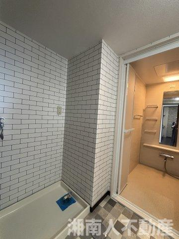 ダイアパレス茅ヶ崎南湖のランドリースペース