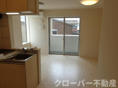 【居間・リビング】 | トライアングル | リビング