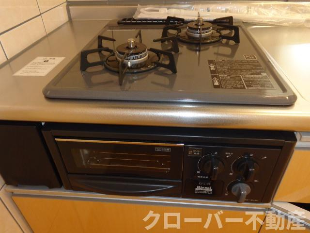 トライアングルのキッチン|システムキッチン