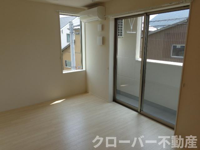 トライアングルの居間・リビング|リビング